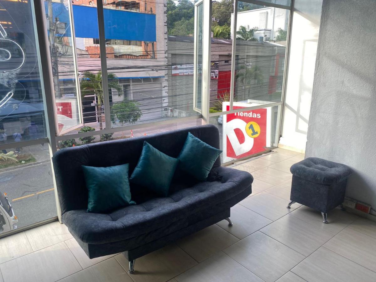 Hotel Hostal Caps San Diego Medellín Buitenkant foto